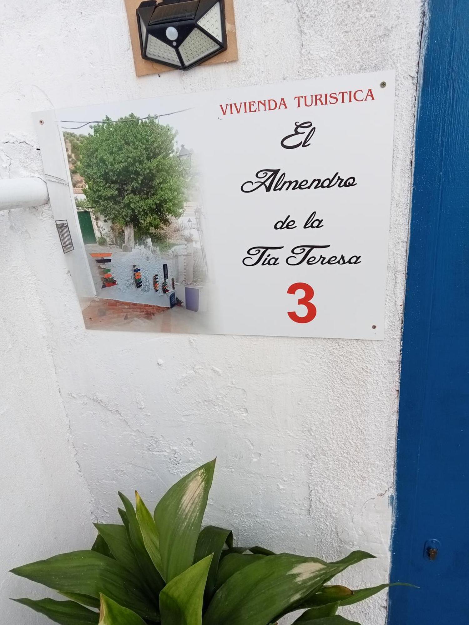 El Almendro De La Tia Teresa